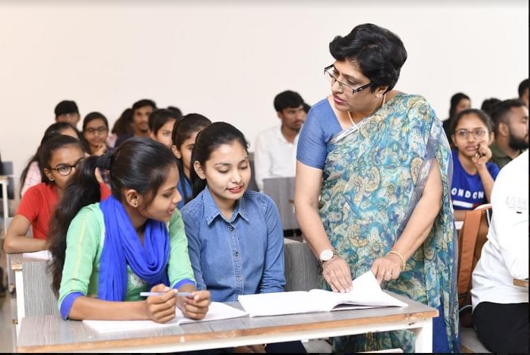 Indrashil University Rajpur Kadi Classrooms photo 5